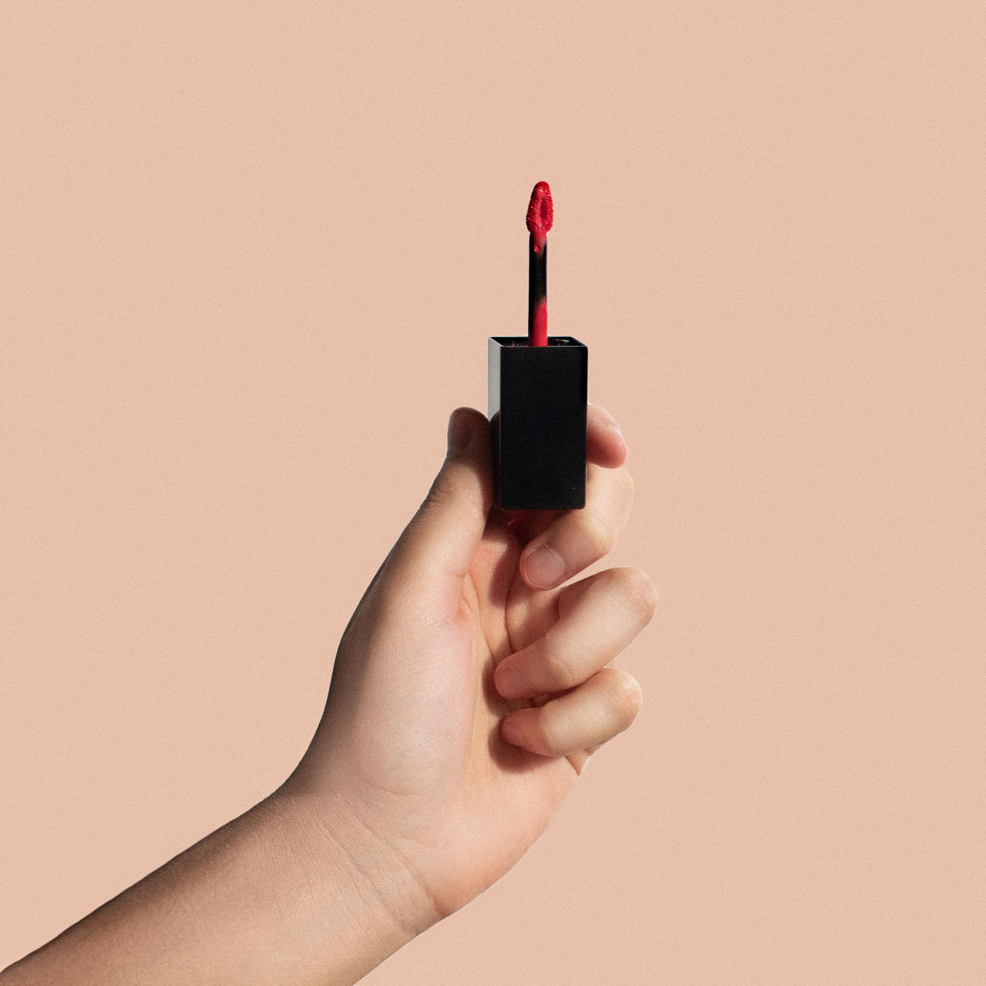 Matte Lip Stain - Taupe - Lumifique