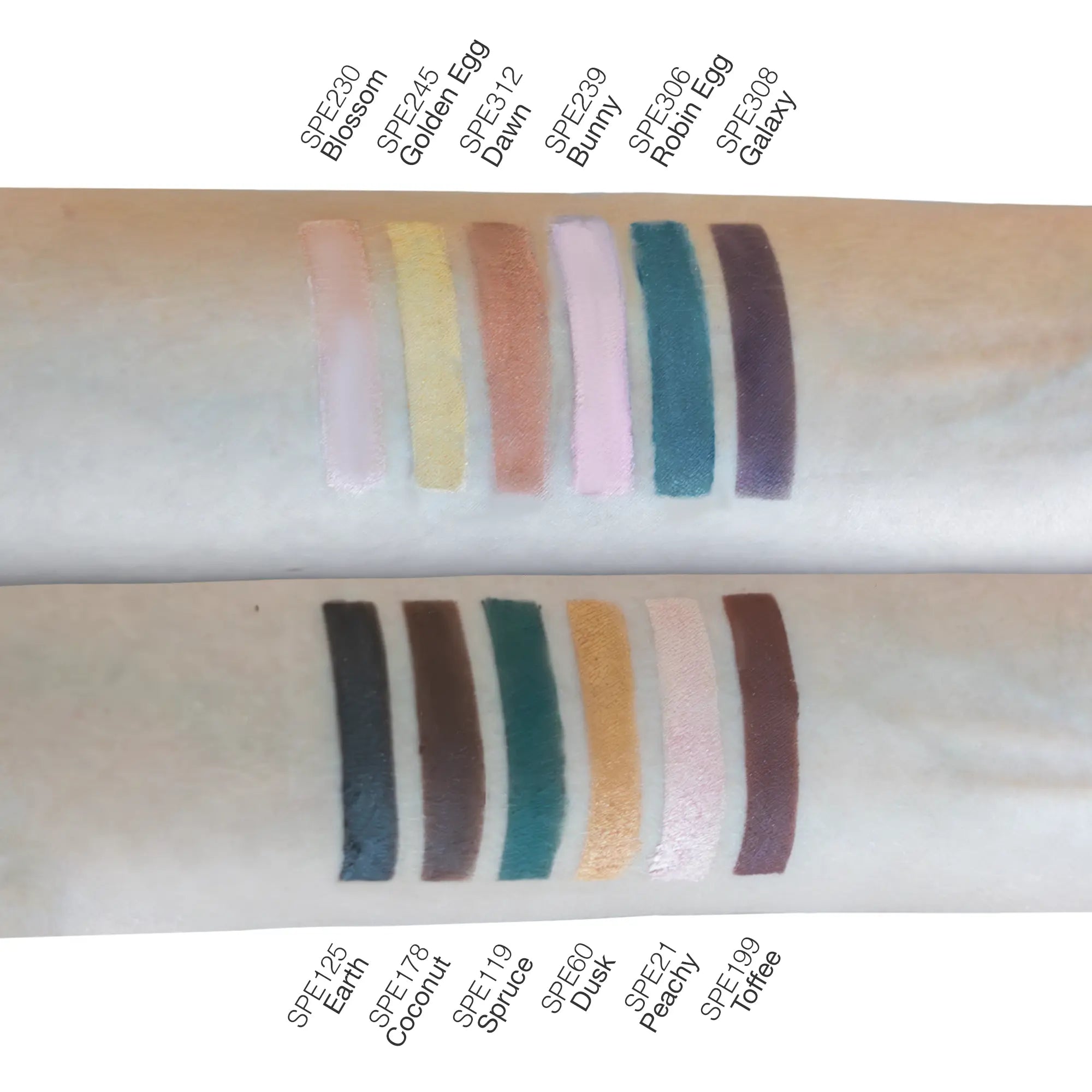 Single Pan Eyeshadow - Robin Egg - Lumifique
