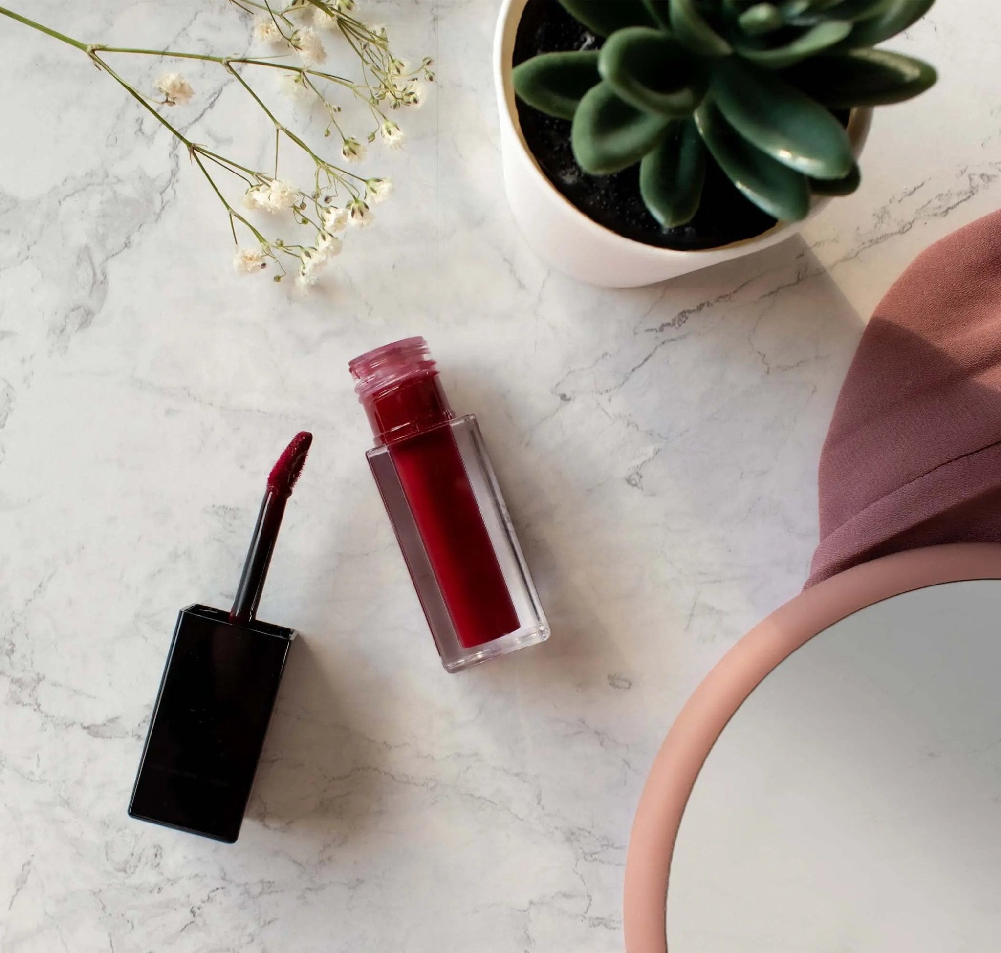 Matte Lip Stain True Crimson for a Bold Look - Lumifique